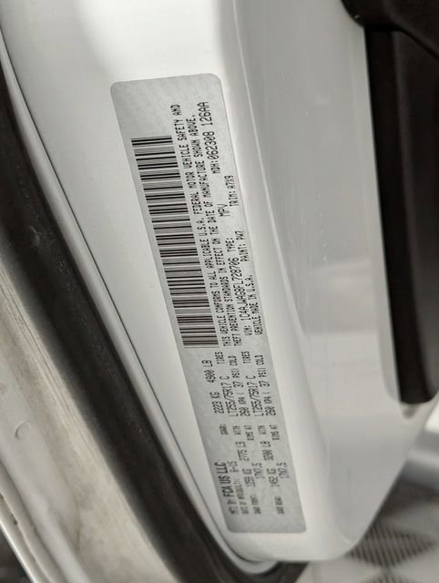 Used 2015 Jeep Wrangler Sport image 27