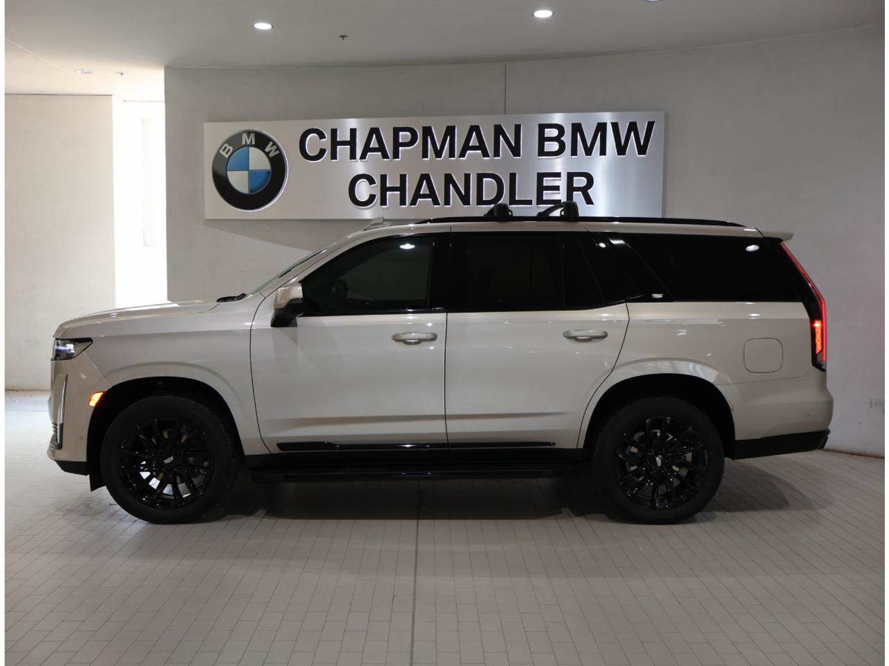 Used 2024 Cadillac Escalade Sport w/ LPO, ONYX Package AWD/4WD image 3