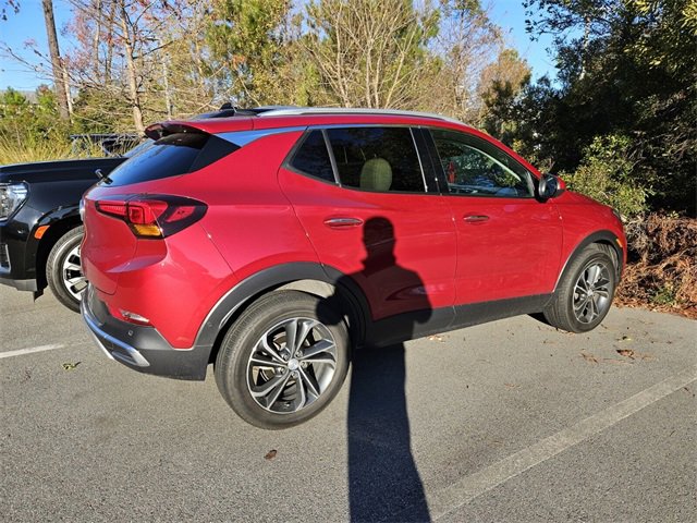 Used 2021 Buick Encore GX Essence w/ Advanced Technology Package image 6