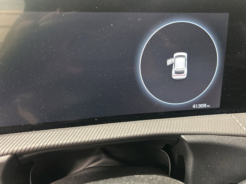 Used 2023 Kia EV6 GT-Line w/ GT-Line Suede Seat Package image 3