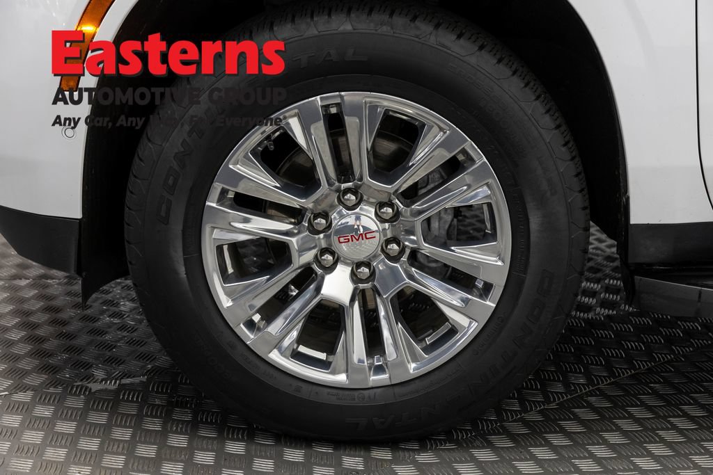 Used 2025 GMC Yukon XL Denali AWD/4WD image 37