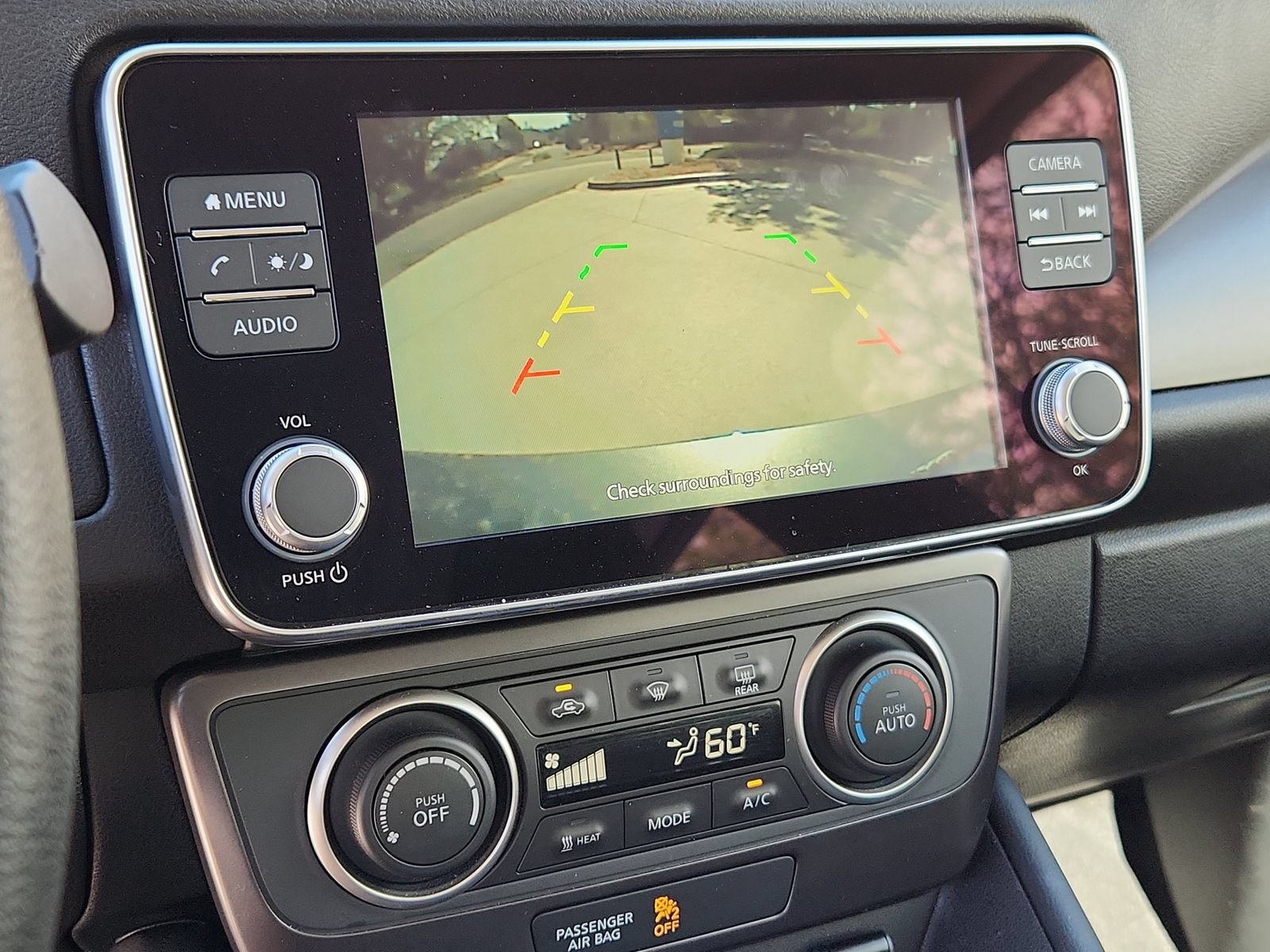 Used 2025 Nissan Leaf S FWD image 22