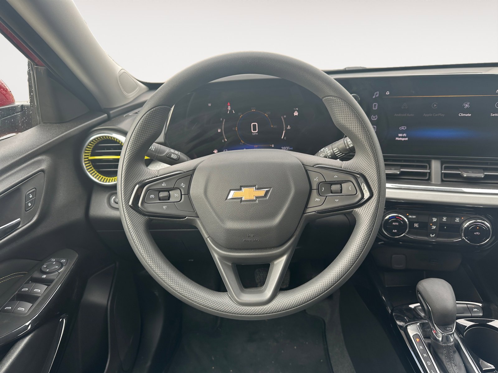 Used 2026 Chevrolet Trax LT image 12