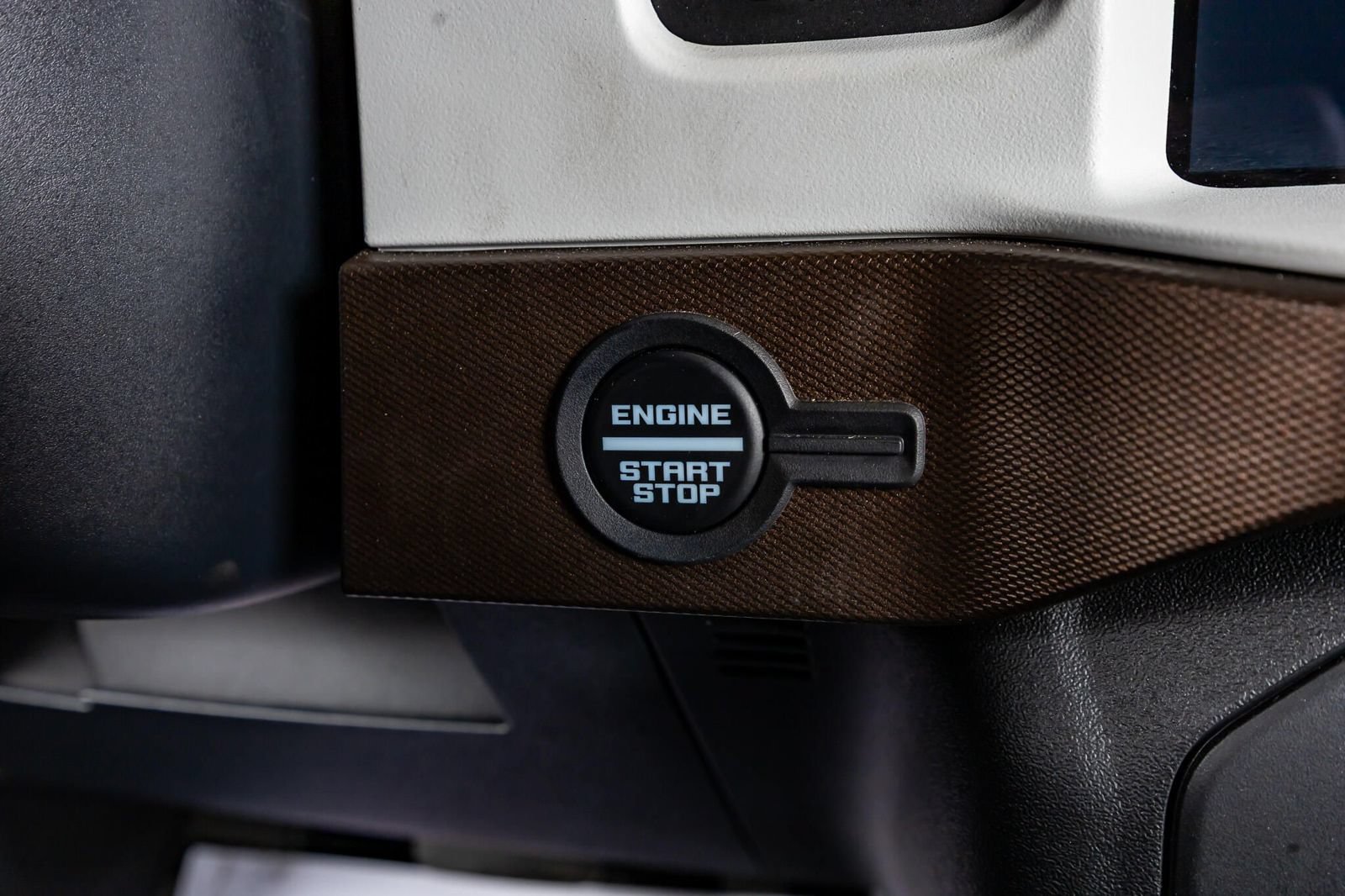Used 2024 Ford Bronco Heritage Edition AWD/4WD image 26