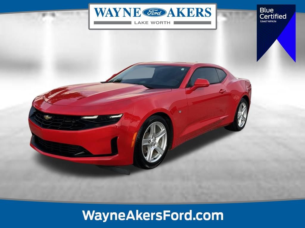 Used 2022 Chevrolet Camaro LT RWD image 1