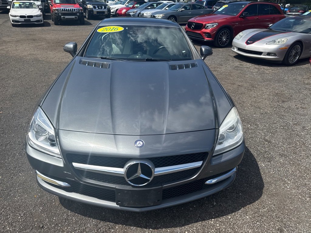 Used 2016 Mercedes-Benz SLK 300 image 3