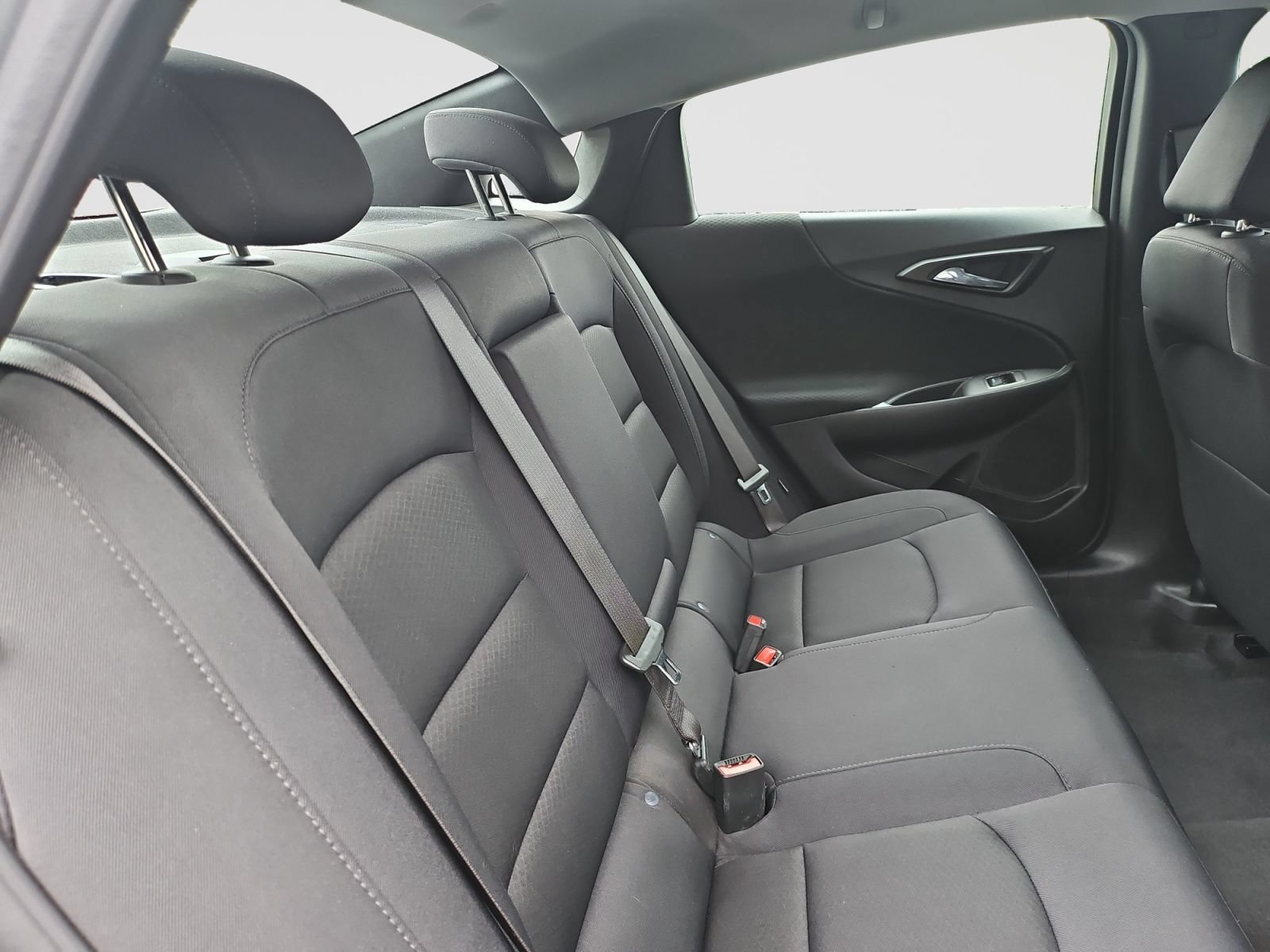 Used 2025 Chevrolet Malibu LT FWD image 39