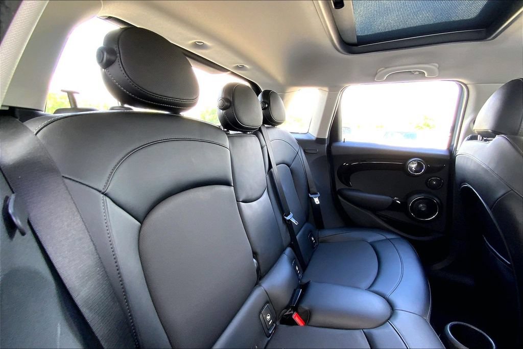Used 2018 MINI Cooper S FWD image 26
