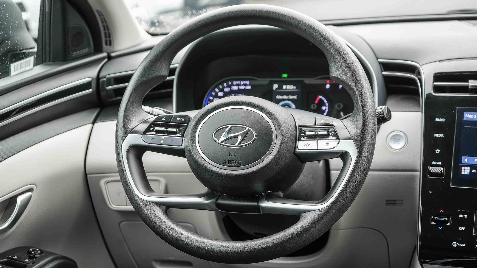 Used 2024 Hyundai Tucson SEL image 15