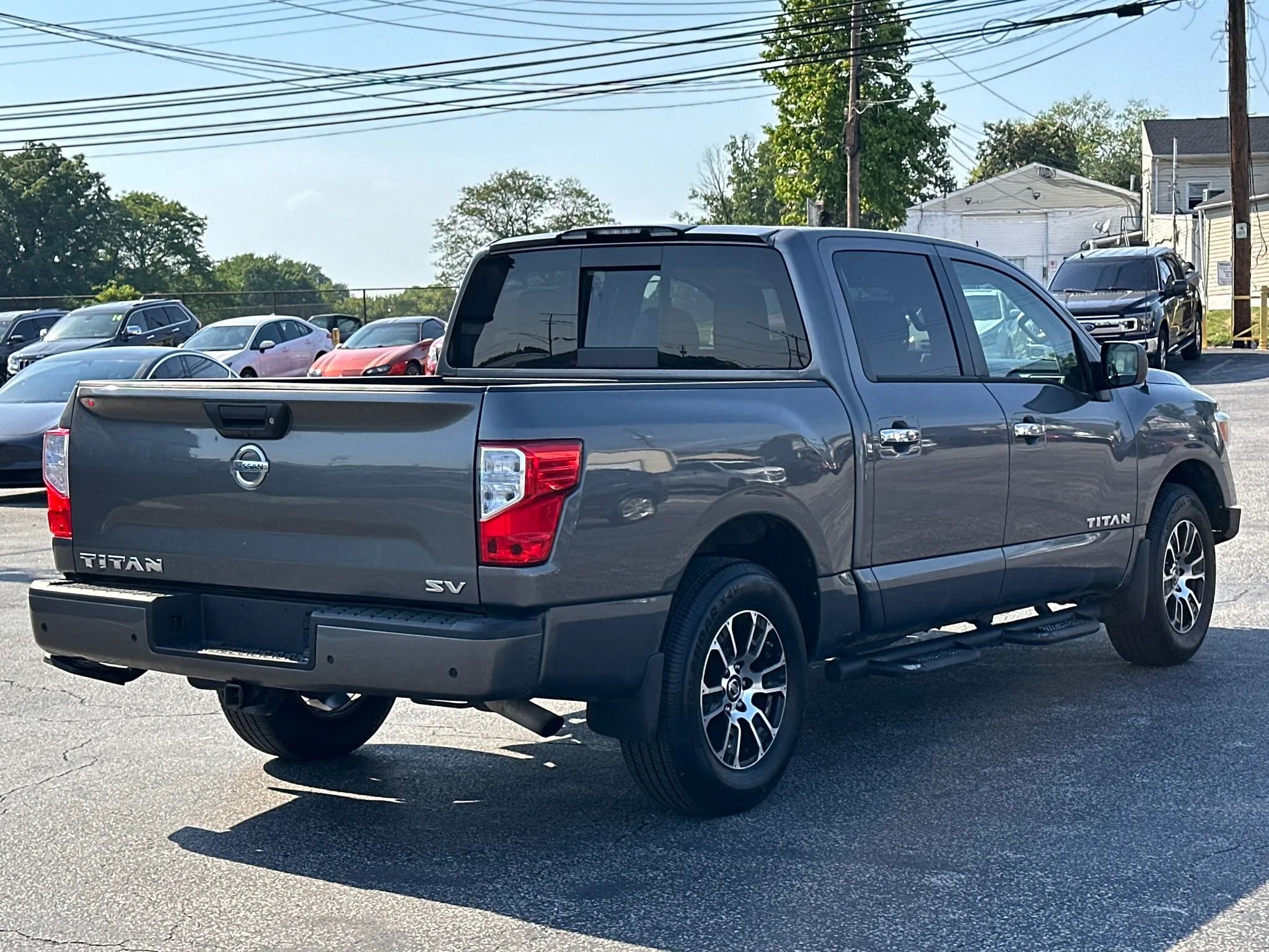 Used 2021 Nissan Titan SV w/ Accessory Utility Package RWD image 5