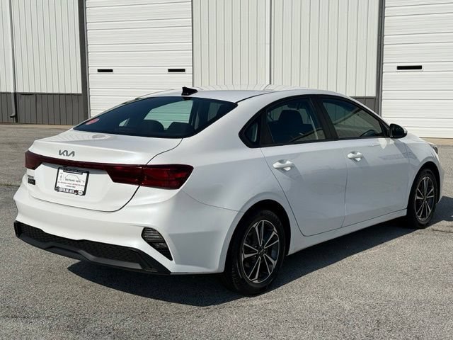 Certified 2024 Kia Forte LXS FWD image 7