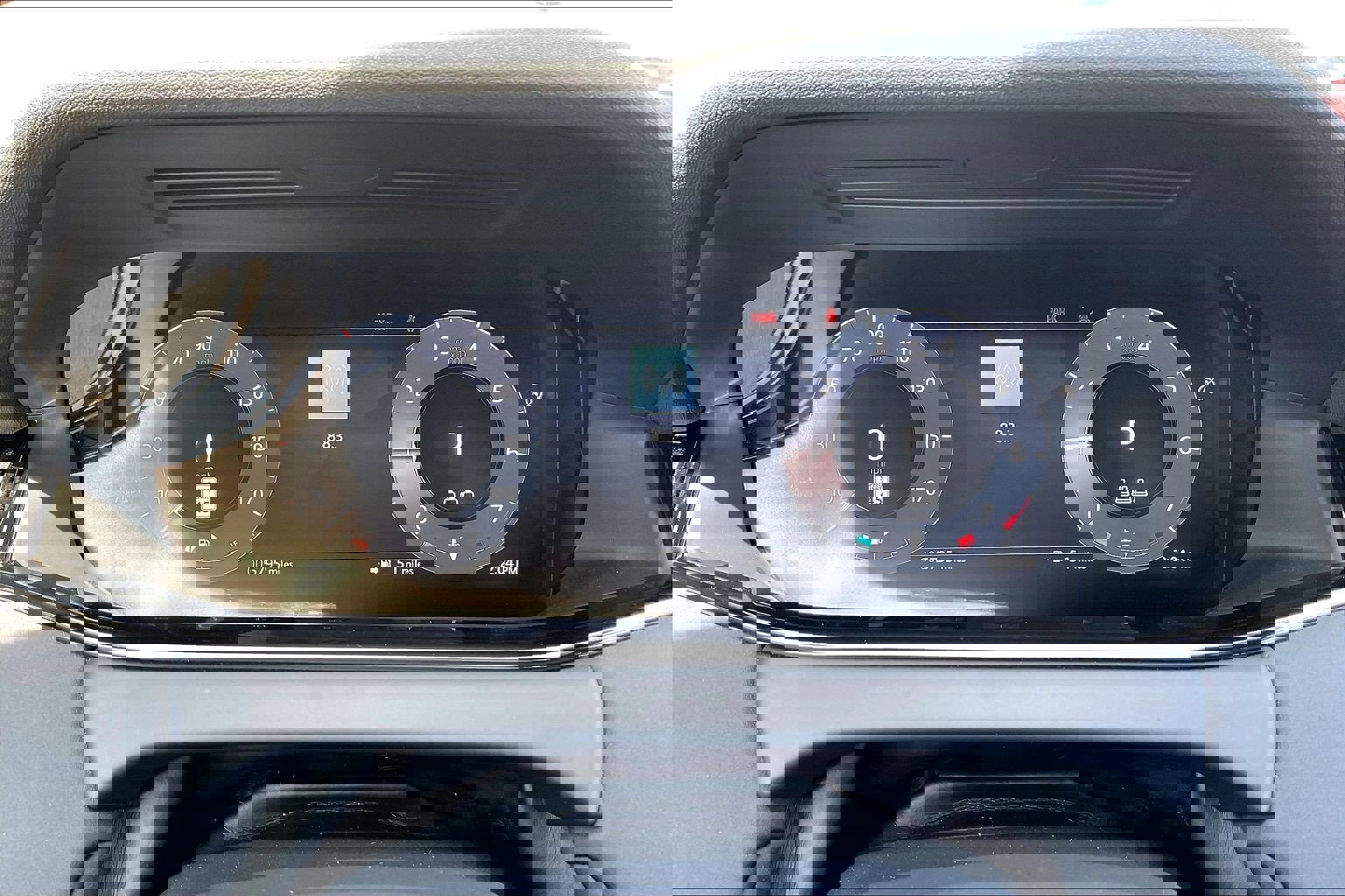 Used 2026 Land Rover Range Rover Evoque S image 23