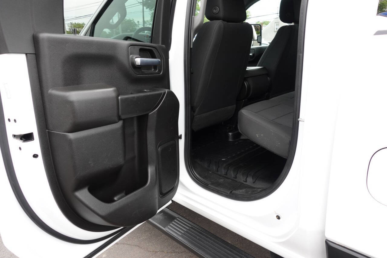 Used 2022 GMC Sierra 2500 Pro w/ Convenience Package AWD/4WD image 22