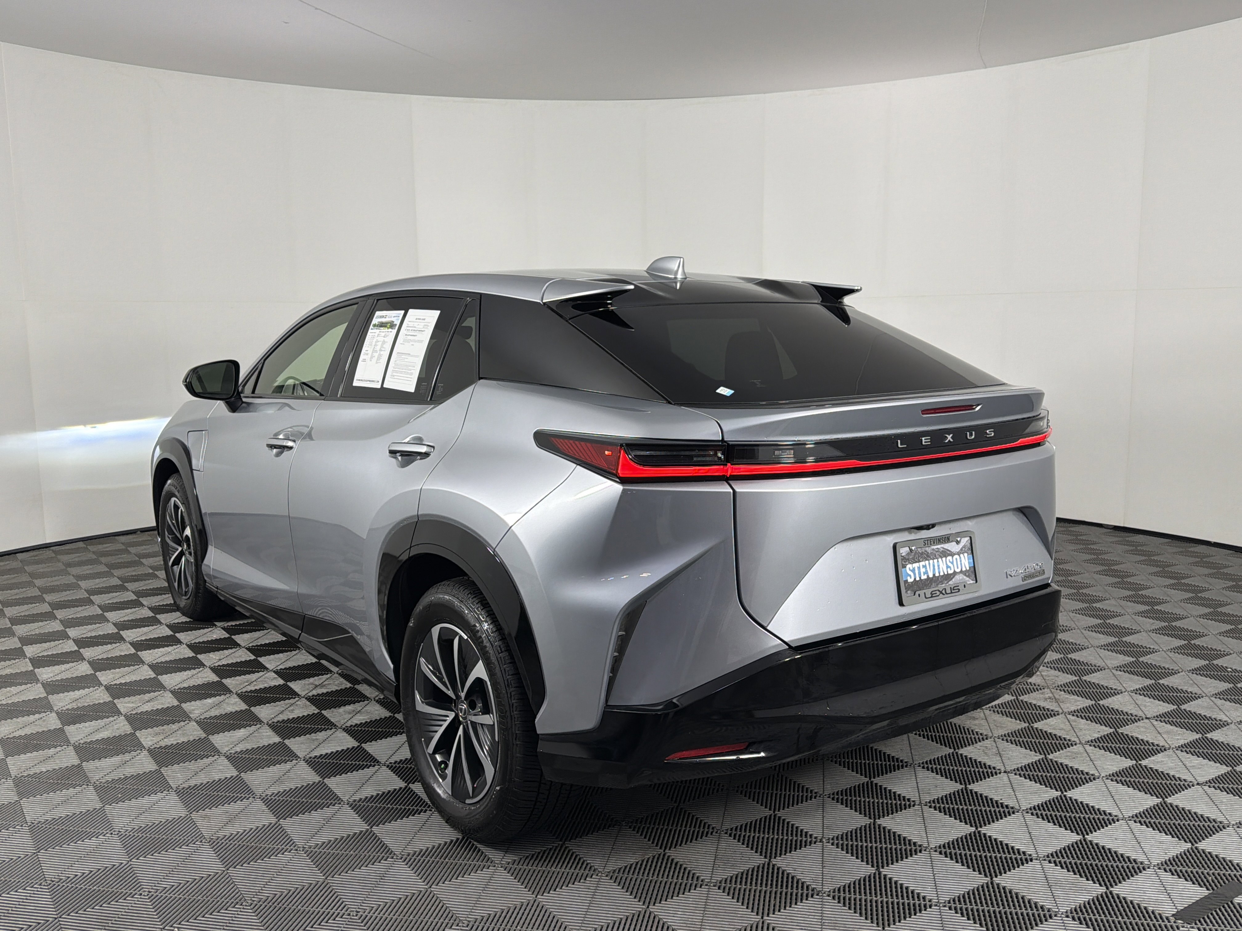 Used 2025 Lexus RZ 450e w/ Accessory Package (2T) AWD/4WD image 23