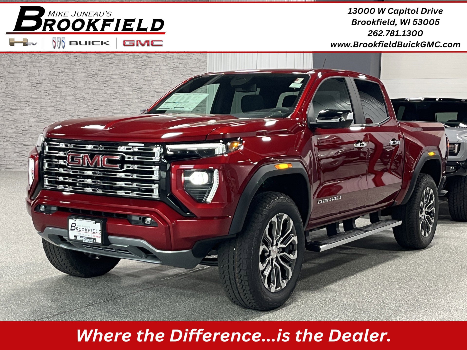 New 2026 GMC Canyon Denali AWD/4WD image 1