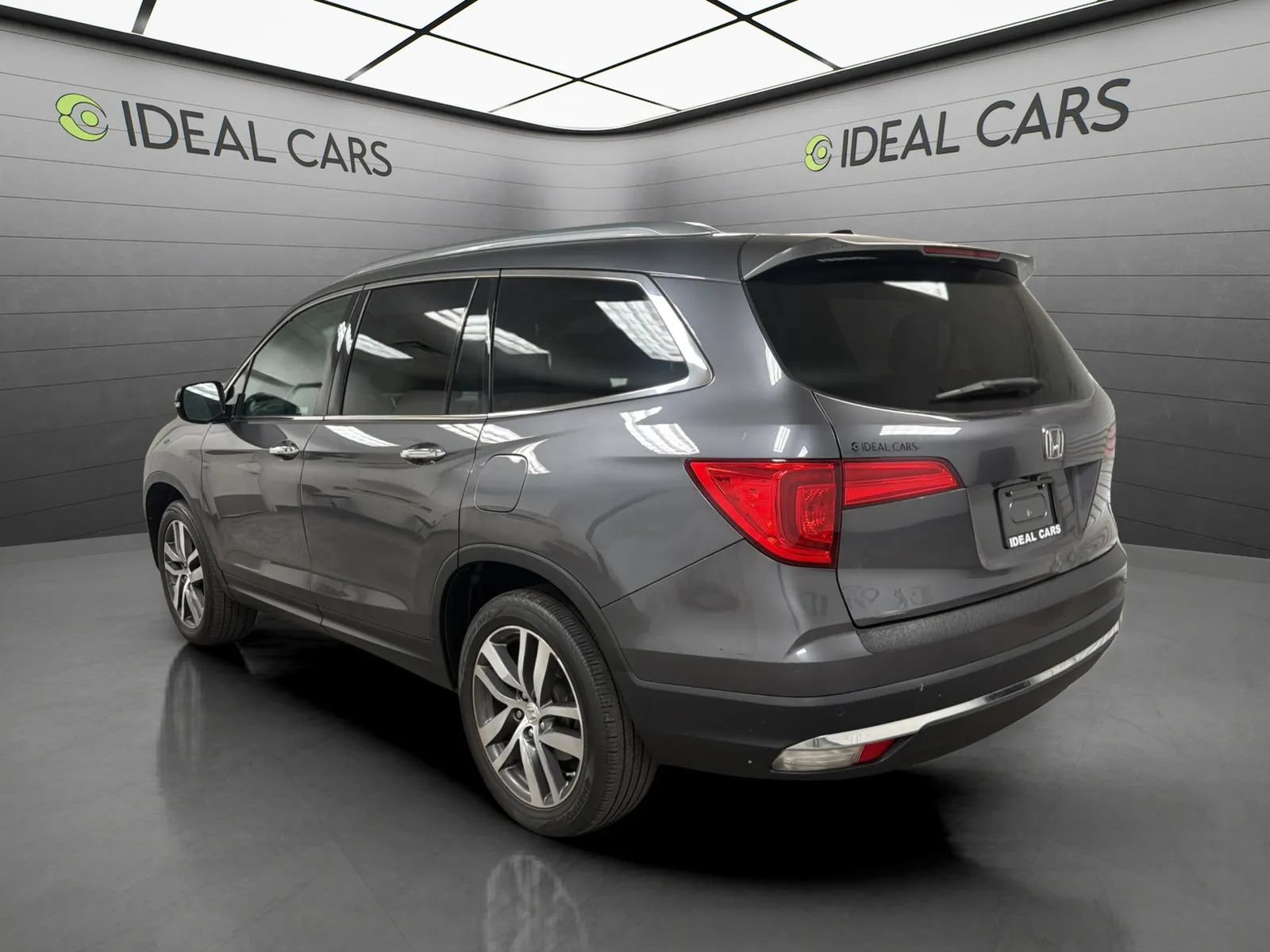 Used 2018 Honda Pilot Elite image 7