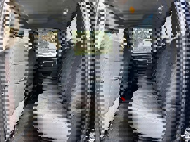 Used 2015 RAM 2500 SLT w/ SLT Plus D←cor Group image 20