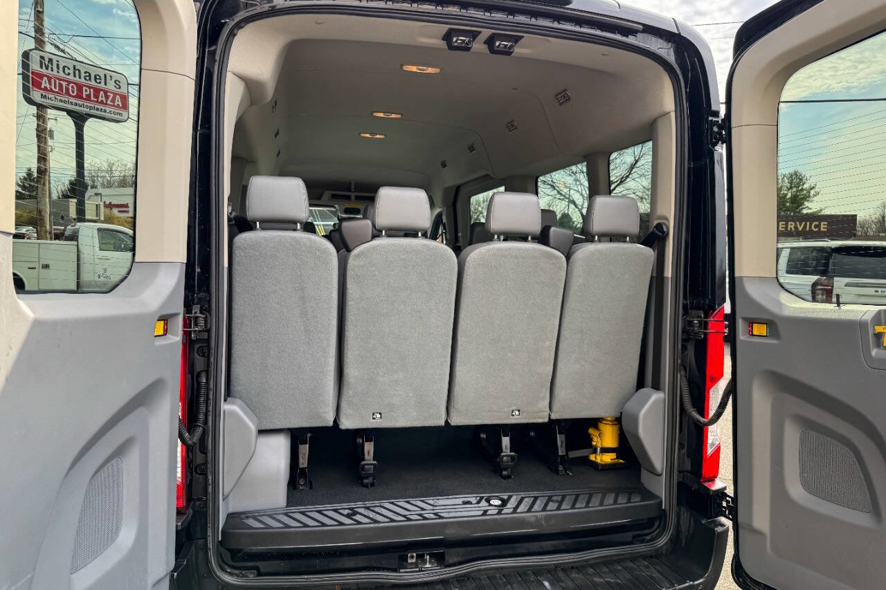 Used 2019 Ford Transit 350 XL image 17