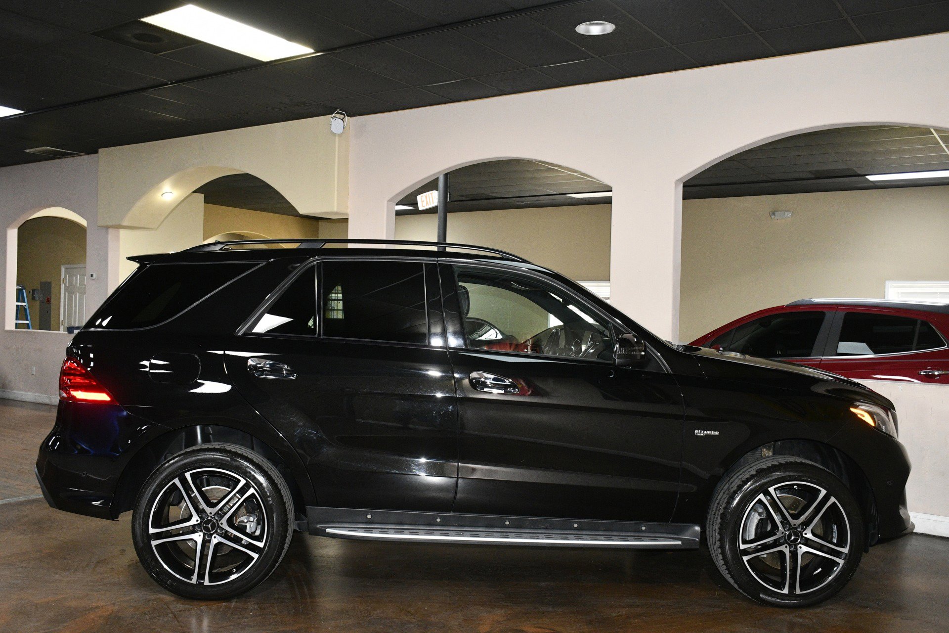Used 2018 Mercedes-Benz GLE 43 AMG 4MATIC image 52
