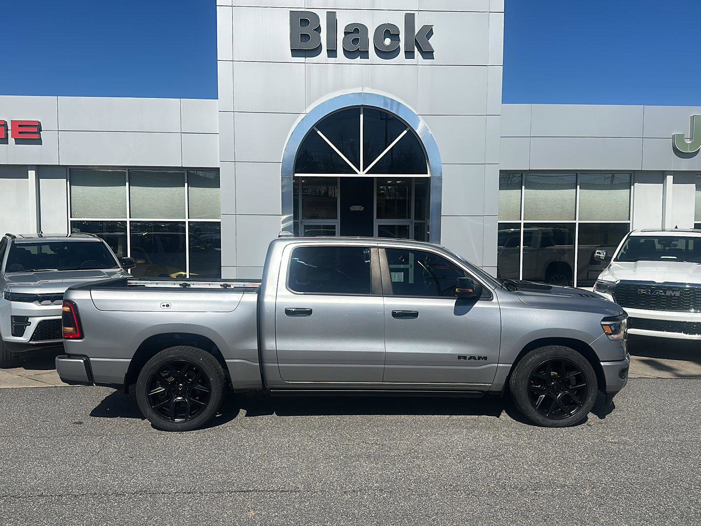 Used 2023 RAM 1500 Laramie image 3