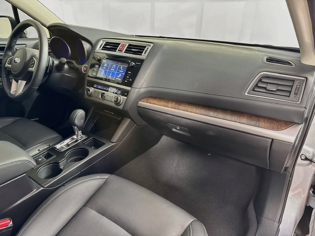Used 2016 Subaru Outback 2.5i Limited AWD/4WD image 37