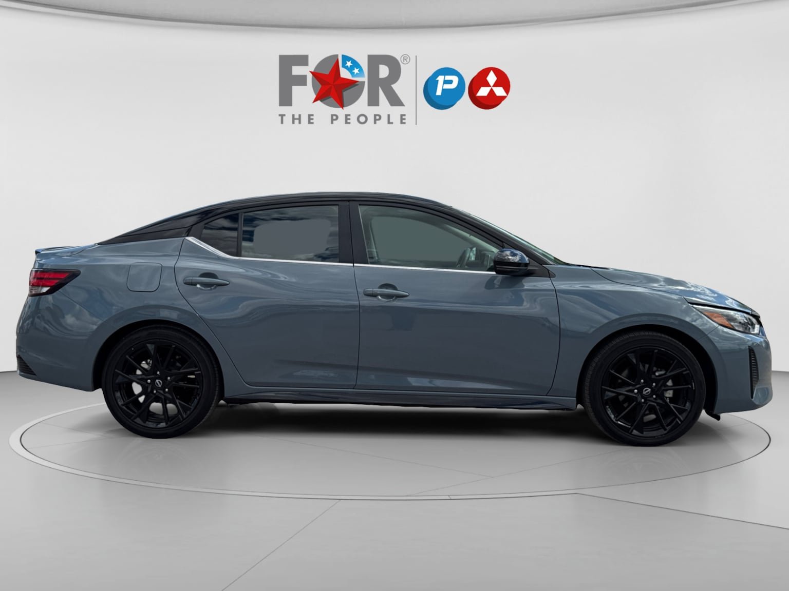 Used 2025 Nissan Sentra SR w/ Midnight Edition FWD image 6