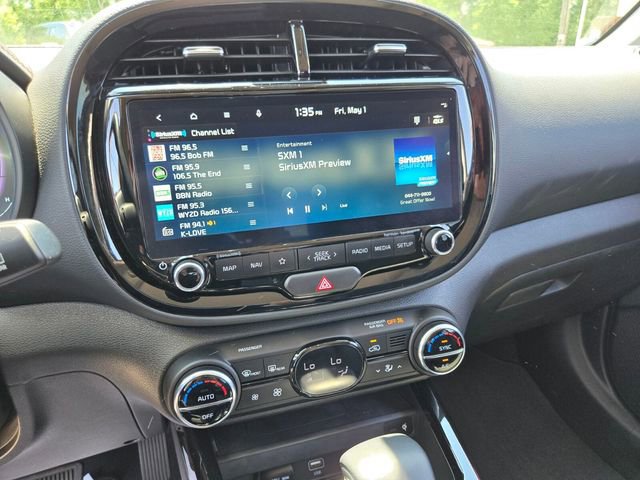 Used 2025 Kia Soul GT-Line w/ GT-Line Technology Package FWD image 23