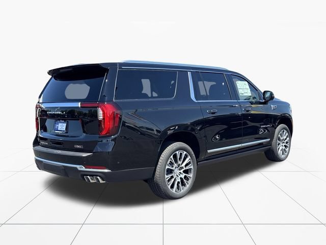New 2026 GMC Yukon XL Denali w/ Sun & Power Step Package AWD/4WD image 6