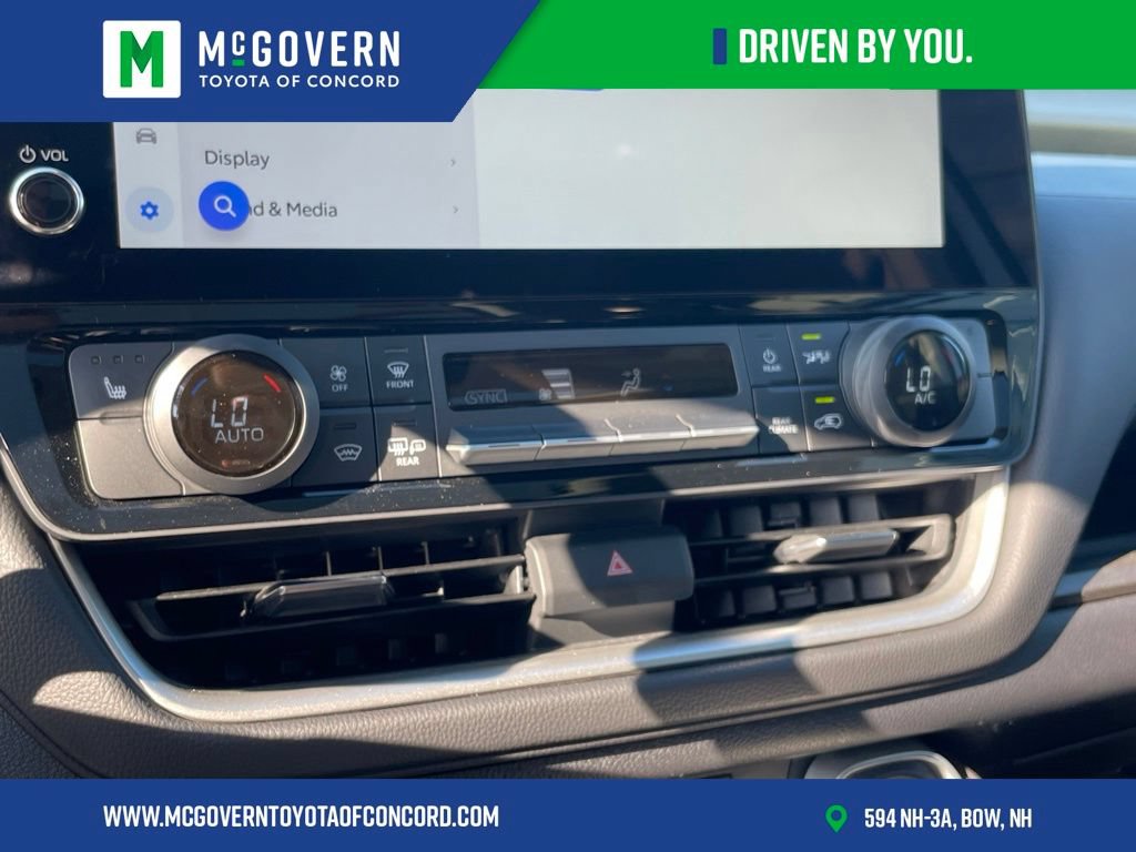 Used 2026 Toyota Grand Highlander AWD image 21