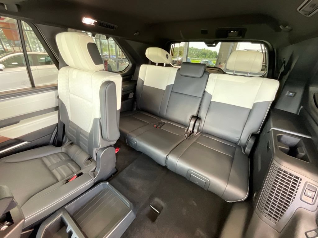 Certified 2024 Toyota Sequoia Capstone AWD/4WD image 22