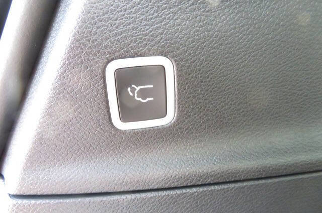 New 2026 Chrysler Pacifica Select image 11