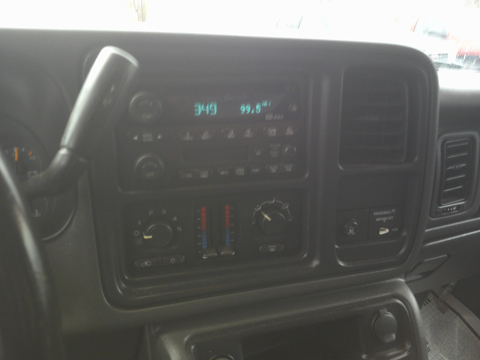 Used 2003 Chevrolet Silverado 2500 LS w/ Snow Plow Prep Package image 11