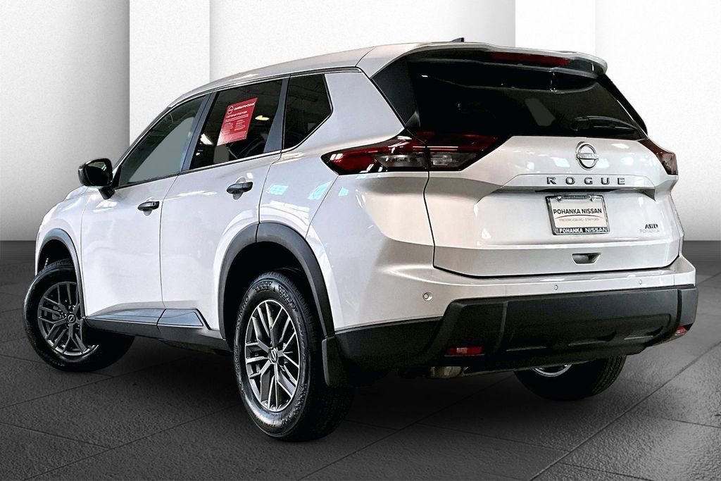 Certified 2025 Nissan Rogue S image 10