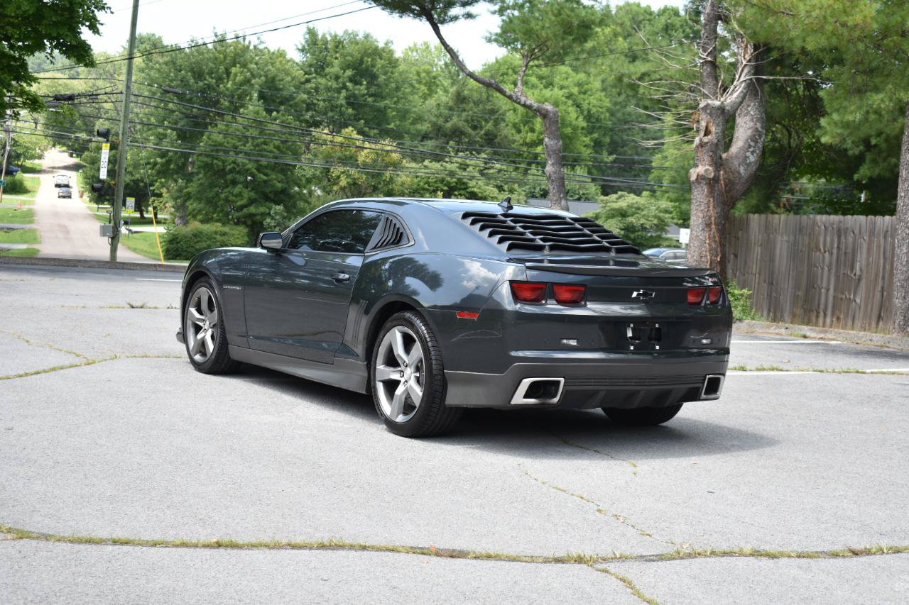 Used 2012 Chevrolet Camaro SS RWD image 4