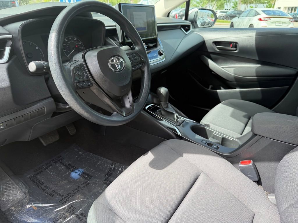 Used 2024 Toyota Corolla LE FWD image 19