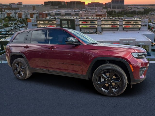 New 2025 Jeep Grand Cherokee Altitude
