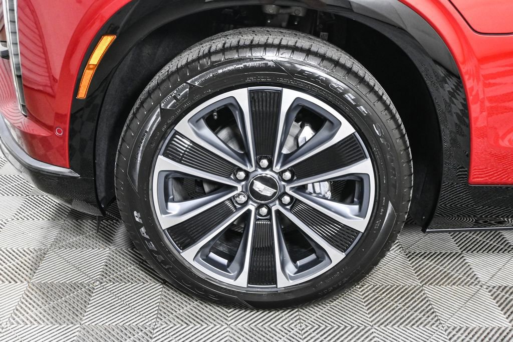 New 2026 Cadillac Vistiq Sport image 39