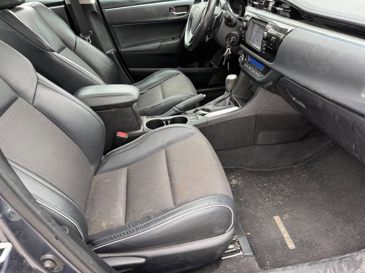 Used 2016 Toyota Corolla S image 20