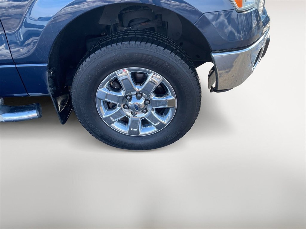 Used 2014 Ford F150 XLT w/ XLT Chrome Package image 10