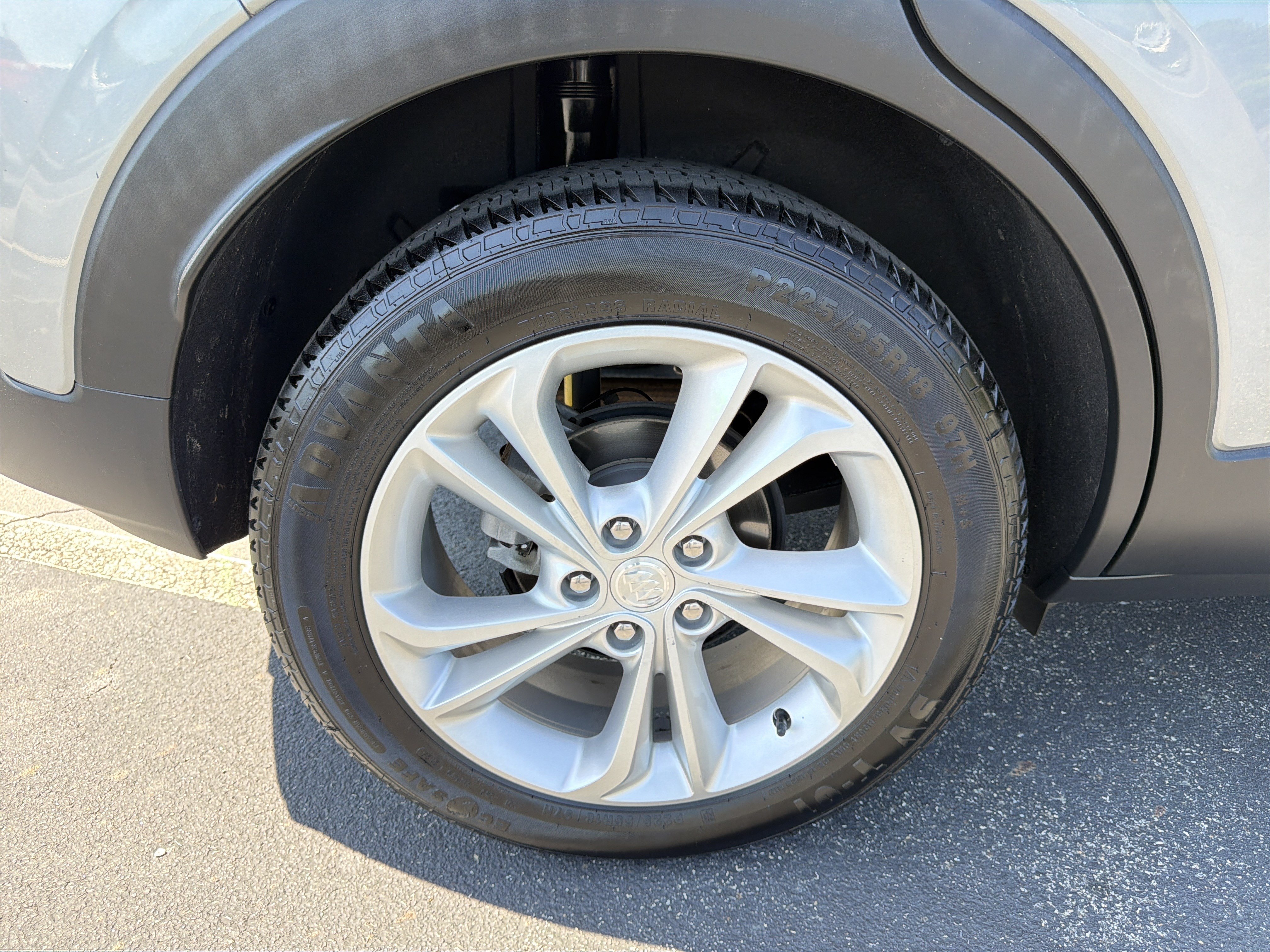 Used 2023 Buick Encore GX Preferred FWD image 17