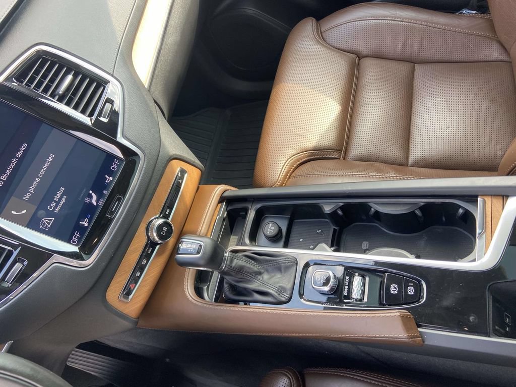 Used 2019 Volvo XC90 T6 Inscription w/ Protection Package Premier AWD/4WD image 28