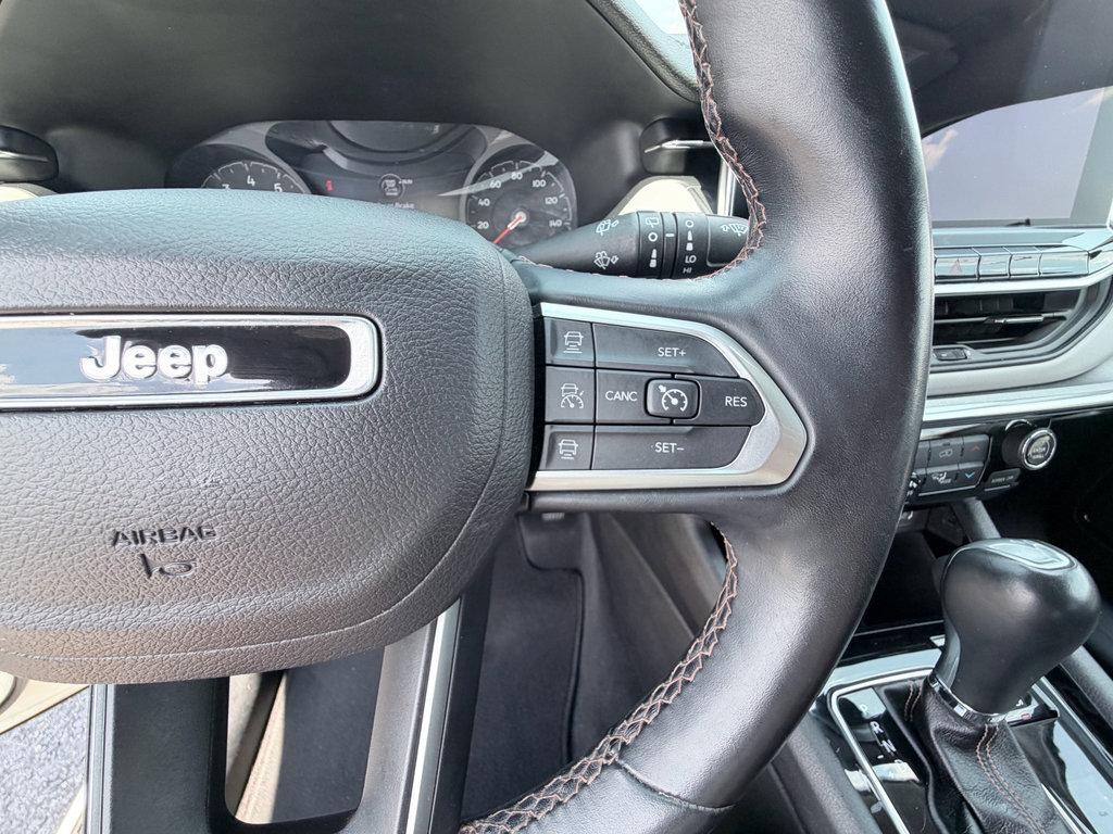 Used 2022 Jeep Compass Limited AWD/4WD image 14