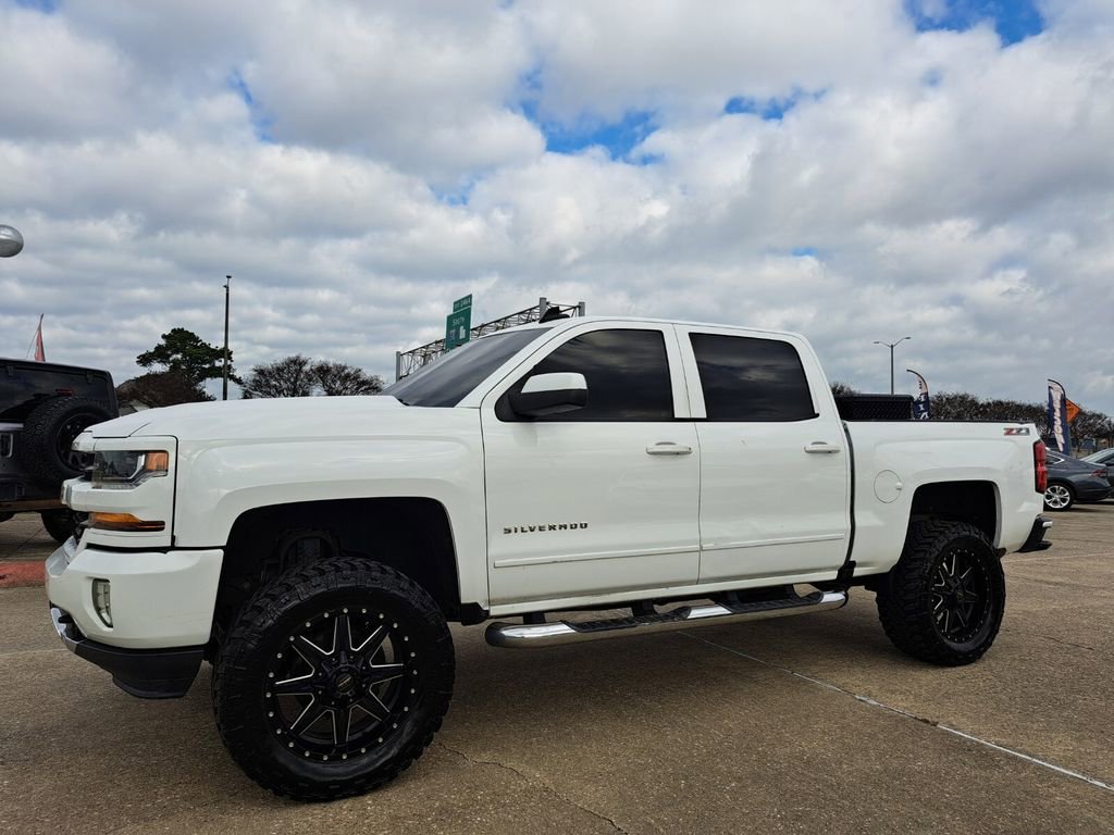 Used 2017 Chevrolet Silverado 1500 LT w/ All Star Edition image 9
