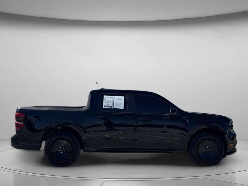 Used 2025 Ford Maverick Lobo image 2