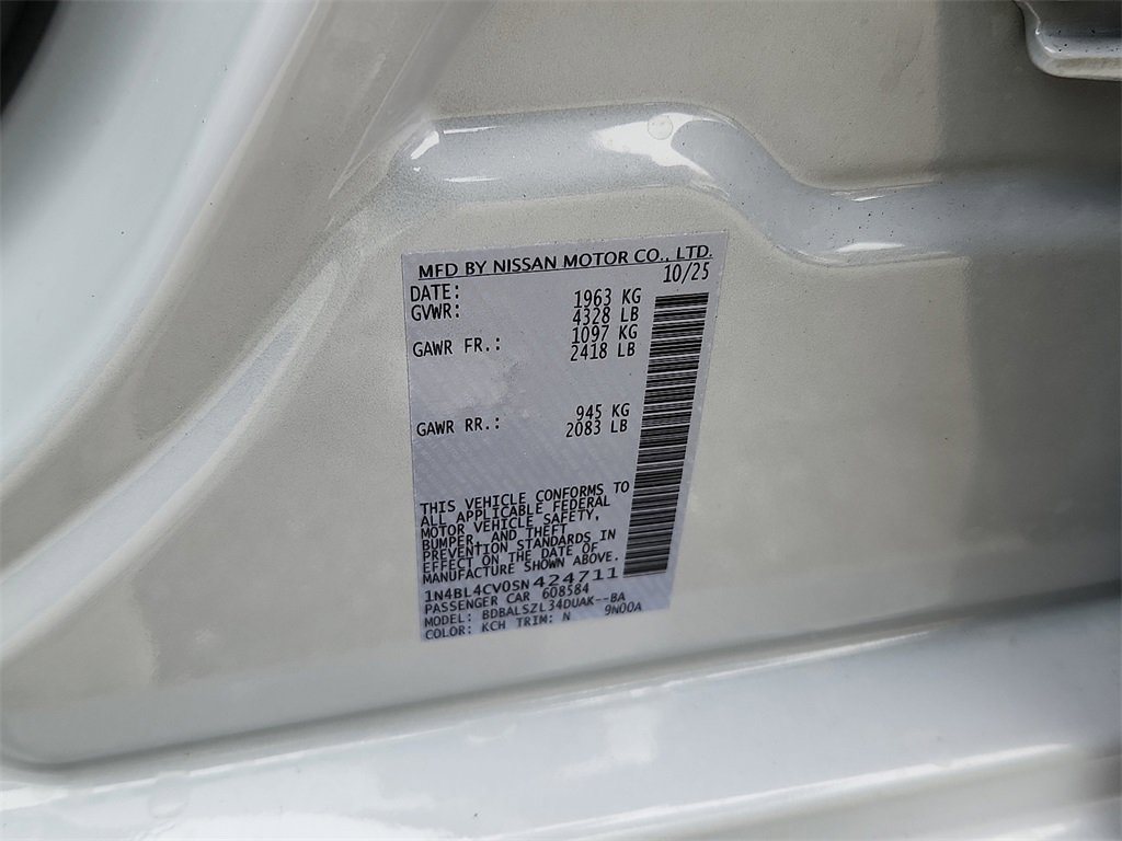 New 2025 Nissan Altima 2.5 SR w/ SR Premium Package image 10