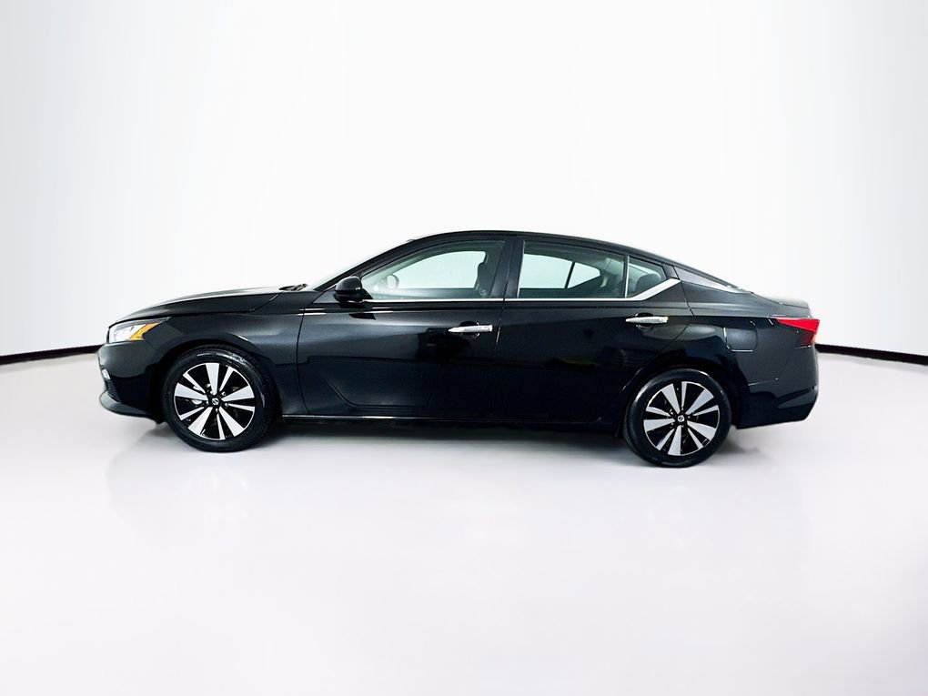 Used 2021 Nissan Altima 2.5 SV image 6
