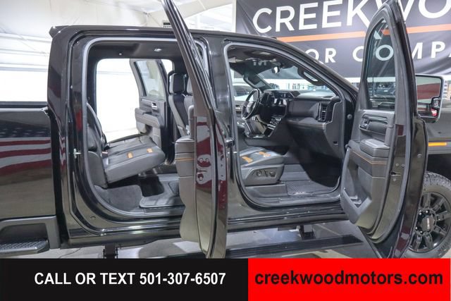 Used 2024 GMC Sierra 2500 AT4 w/ AT4 Premium Plus Package AWD/4WD image 39