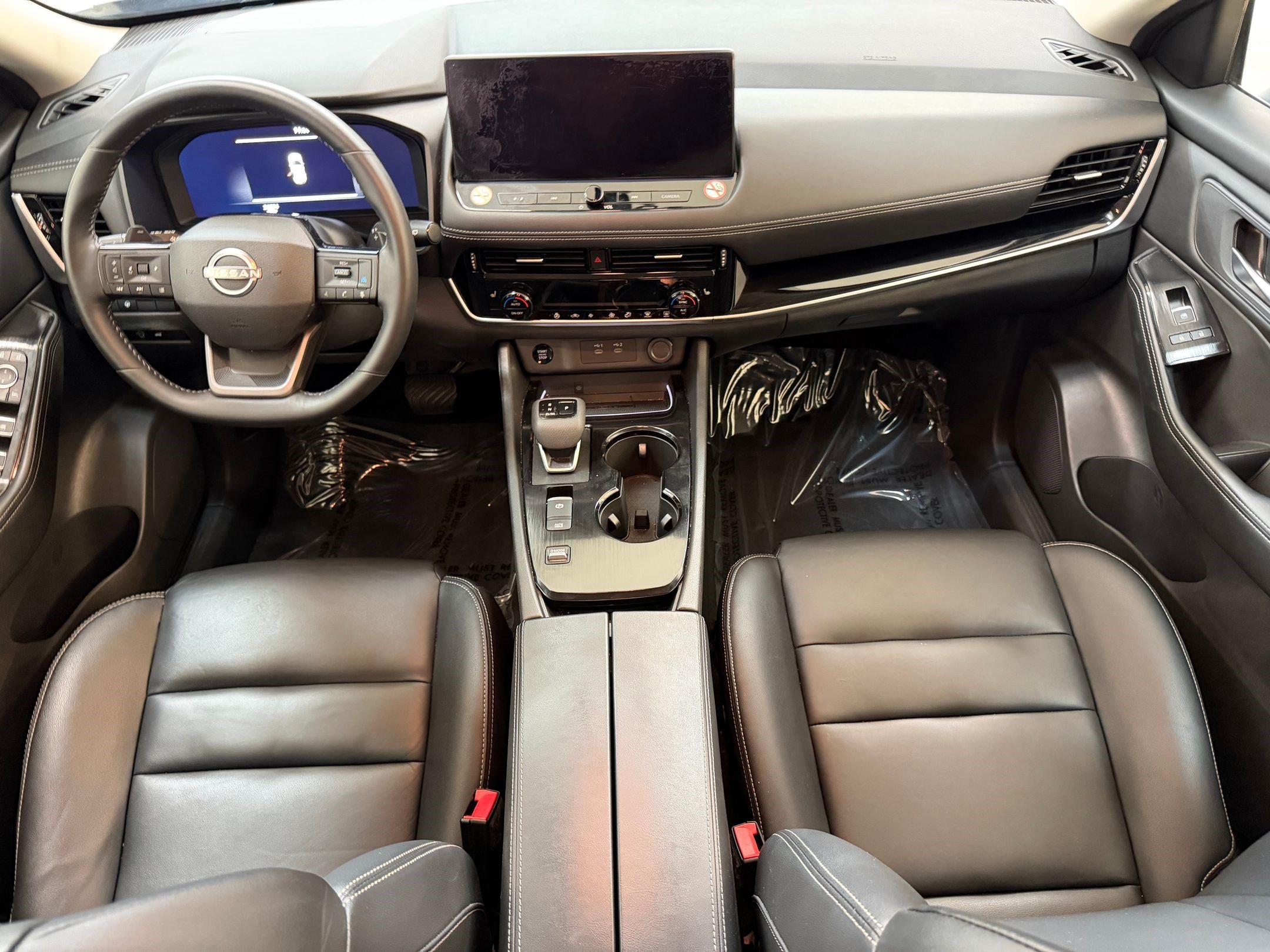 Used 2026 Nissan Rogue SL FWD image 15