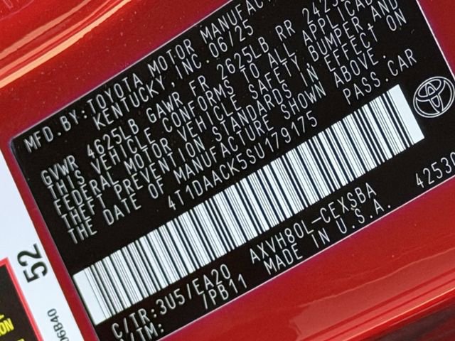 Used 2025 Toyota Camry SE w/ Multimedia Upgrade Package image 10