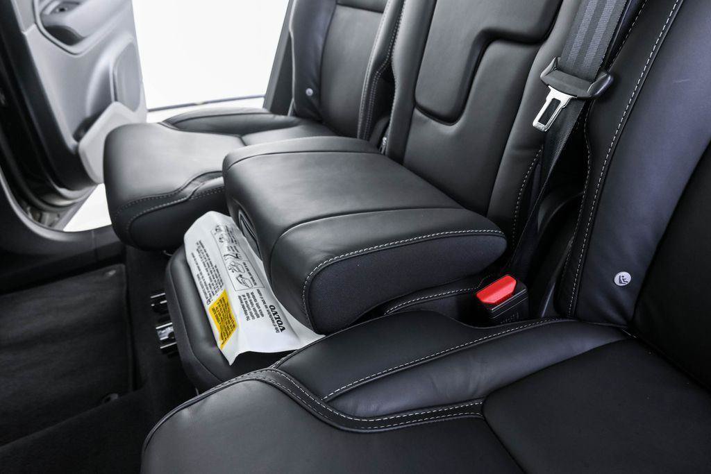 Certified 2026 Volvo XC90 B6 Ultra AWD/4WD image 24